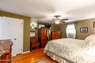 70 Rockland Dr, Pittsfield, MA 01201 - Photo 28