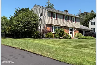 70 Rockland Dr, Pittsfield, MA 01201 - Photo 1