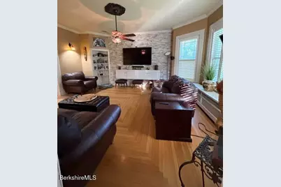 32 Summer St, Adams, MA 01220 - Photo 18
