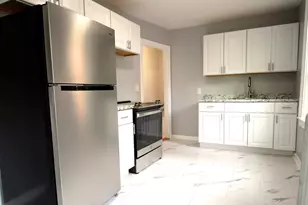 68 Union St, Pittsfield, MA 01201 - Photo 2