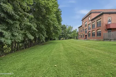 60 North St #16, Dalton, MA 01226 - Photo 50
