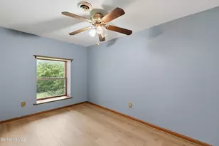 60 North St, Dalton, MA 01226 - Photo 38
