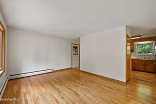 16 Wealthy Ave, Pittsfield, MA 01201 - Photo 4