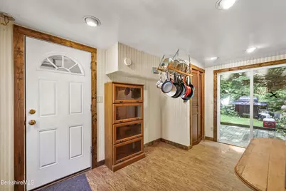 15 Silver St, Lee, MA 01238 - Photo 26