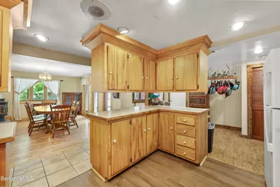 15 Silver St, Lee, MA 01238 - Photo 22