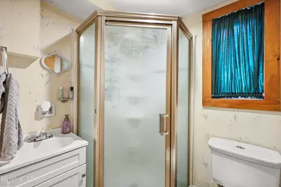 15 Silver St, Lee, MA 01238 - Photo 28