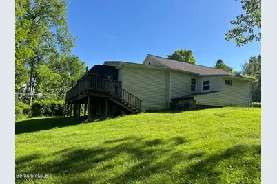 485 Golden Hill Rd, Lee, MA 01238 - Photo 8