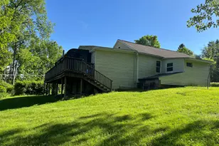 485 Golden Hill Rd, Lee, MA 01238 - Photo 8