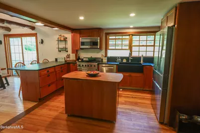 234 Central St, Plainfield, MA 01070 - Photo 10