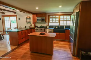 234 Central St, Plainfield, MA 01070 - Photo 10