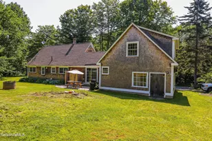 234 Central St, Plainfield, MA 01070 - Photo 4