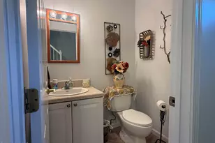 14 Richardson St, Cheshire, MA 01225 - Photo 10