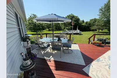 14 Richardson St #14, Cheshire, MA 01225 - Photo 26