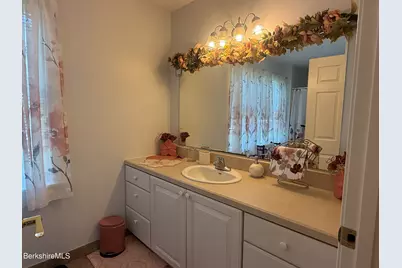 14 Richardson St #14, Cheshire, MA 01225 - Photo 14
