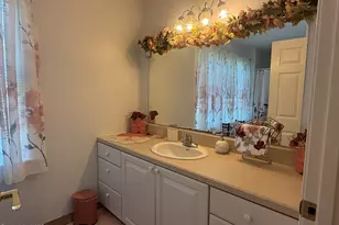 14 Richardson St, Cheshire, MA 01225 - Photo 14