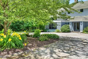 16 Old Tree Farm Rd, Stockbridge, MA 01262 - Photo 2