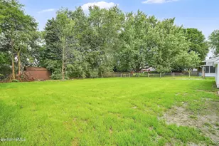 22 Wealthy Ave, Pittsfield, MA 01201 - Photo 36