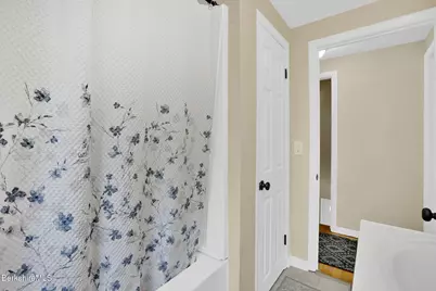 22 Wealthy Ave, Pittsfield, MA 01201 - Photo 28