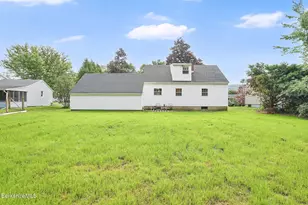 22 Wealthy Ave, Pittsfield, MA 01201 - Photo 32
