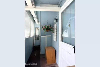 58 Quincy St, North Adams, MA 01247 - Photo 2
