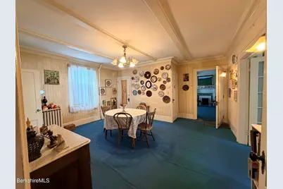 58 Quincy St, North Adams, MA 01247 - Photo 8