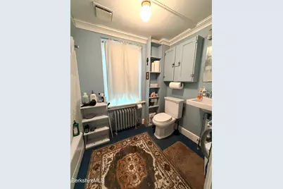 58 Quincy St, North Adams, MA 01247 - Photo 32