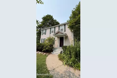 47 Beacon St, North Adams, MA 01247 - Photo 32