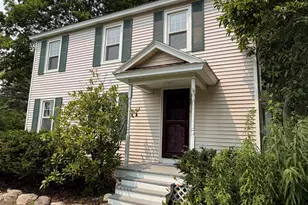 47 Beacon St, North Adams, MA 01247 - Photo 32