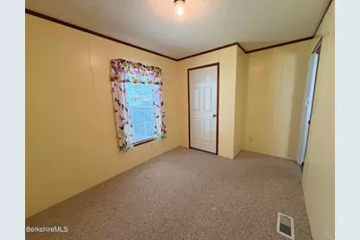 12 Apache Dr, North Adams, MA 01247 - Photo 12
