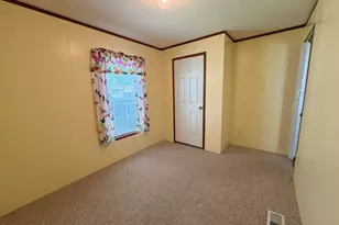 12 Apache Dr, North Adams, MA 01247 - Photo 12