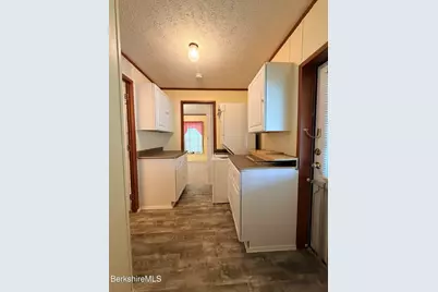 12 Apache Dr, North Adams, MA 01247 - Photo 8