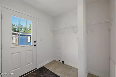 395 Cheshire Rd #104, Pittsfield, MA 01201 - Photo 18