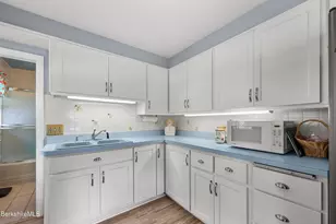 67 Partridge Rd, Pittsfield, MA 01201 - Photo 16