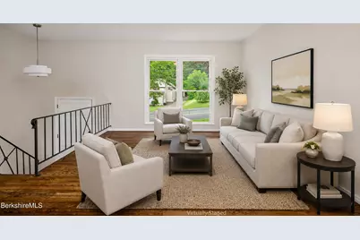 142 Franklin St, North Adams, MA 01247 - Photo 8