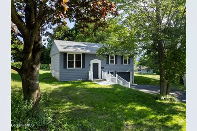 142 Franklin St, North Adams, MA 01247 - Photo 1
