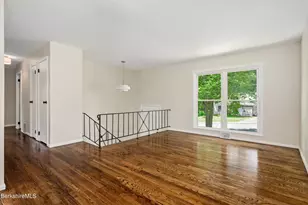 142 Franklin St, North Adams, MA 01247 - Photo 6