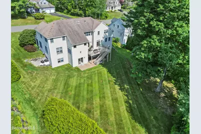 35 Meadow Ridge Dr, Pittsfield, MA 01201 - Photo 54