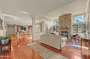 35 Meadow Ridge Dr, Pittsfield, MA 01201 - Photo 10