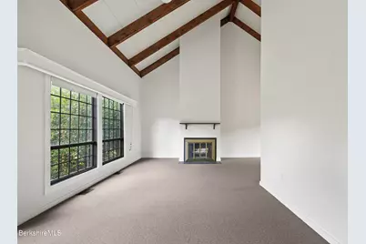 16 Windflower Way #16, Williamstown, MA 01267 - Photo 4