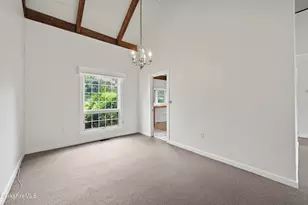 16 Windflower Wy, Williamstown, MA 01267 - Photo 12