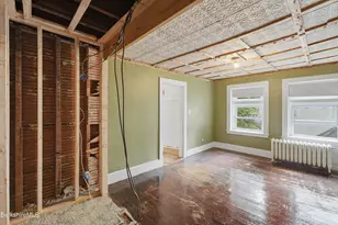 7 Lincoln St, Pittsfield, MA 01201 - Photo 14