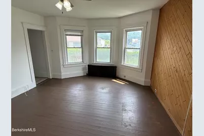 68 Columbia St, Adams, MA 01220 - Photo 2