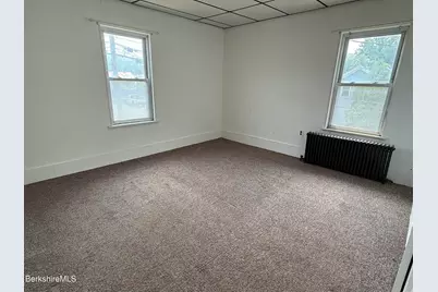 68 Columbia St, Adams, MA 01220 - Photo 8