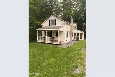 33 Hancock Rd, Williamstown, MA 01267 - Photo 1