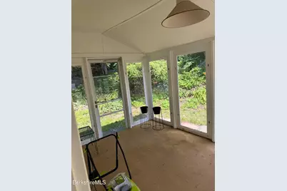 33 Hancock Rd, Williamstown, MA 01267 - Photo 2