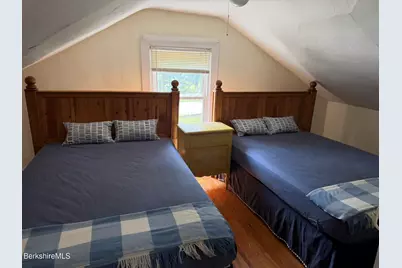 33 Hancock Rd, Williamstown, MA 01267 - Photo 14
