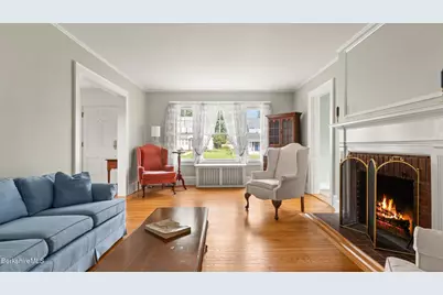 30 Lexington Pkwy, Pittsfield, MA 01201 - Photo 12