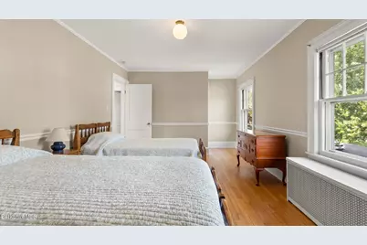 30 Lexington Pkwy, Pittsfield, MA 01201 - Photo 18