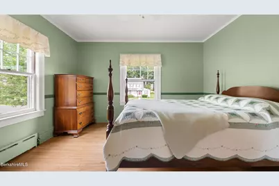 30 Lexington Pkwy, Pittsfield, MA 01201 - Photo 16