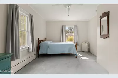 30 Lexington Pkwy, Pittsfield, MA 01201 - Photo 22